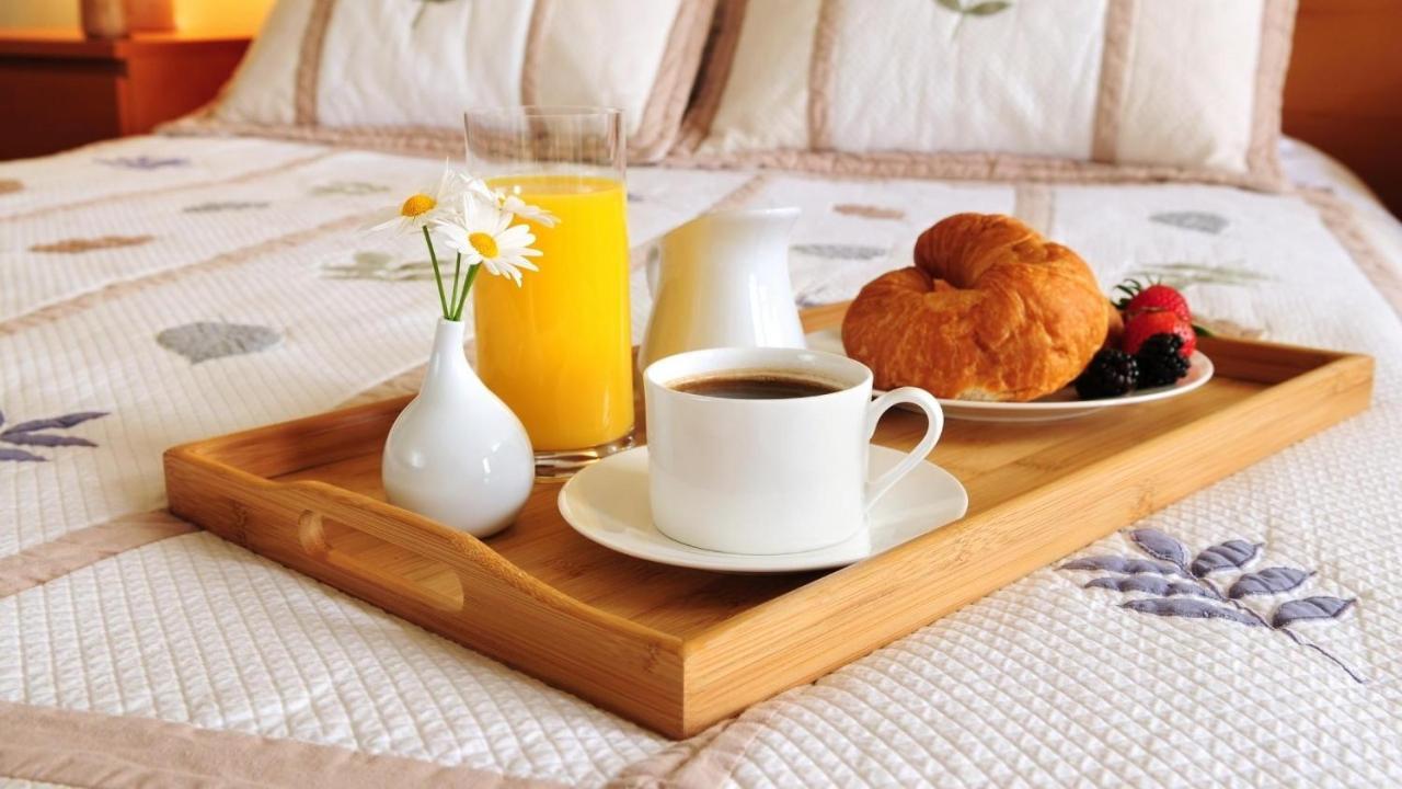 B&B Stazione Latina Sermoneta Εξωτερικό φωτογραφία